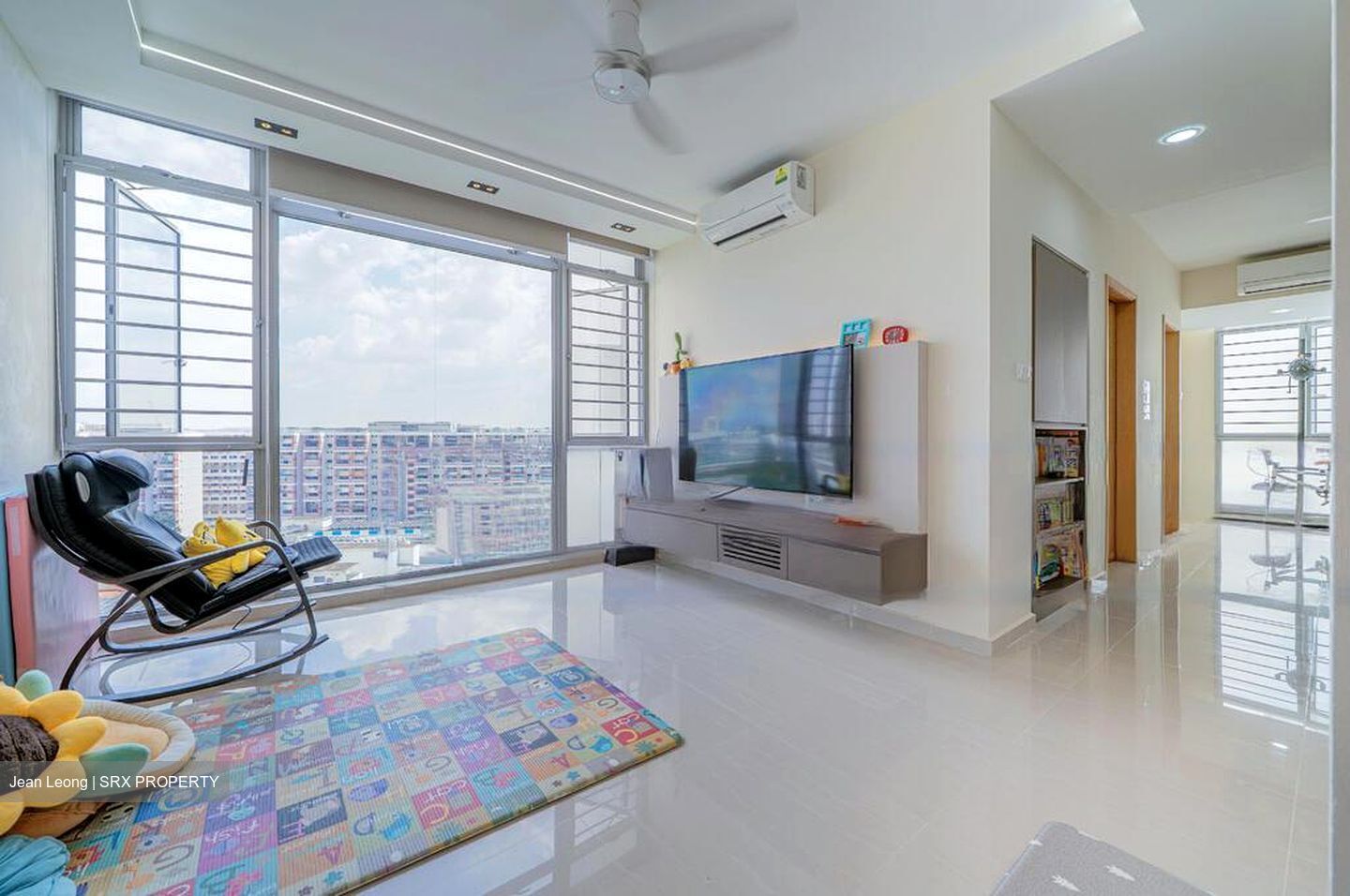 The Lakeshore (D22), Condominium #464335281